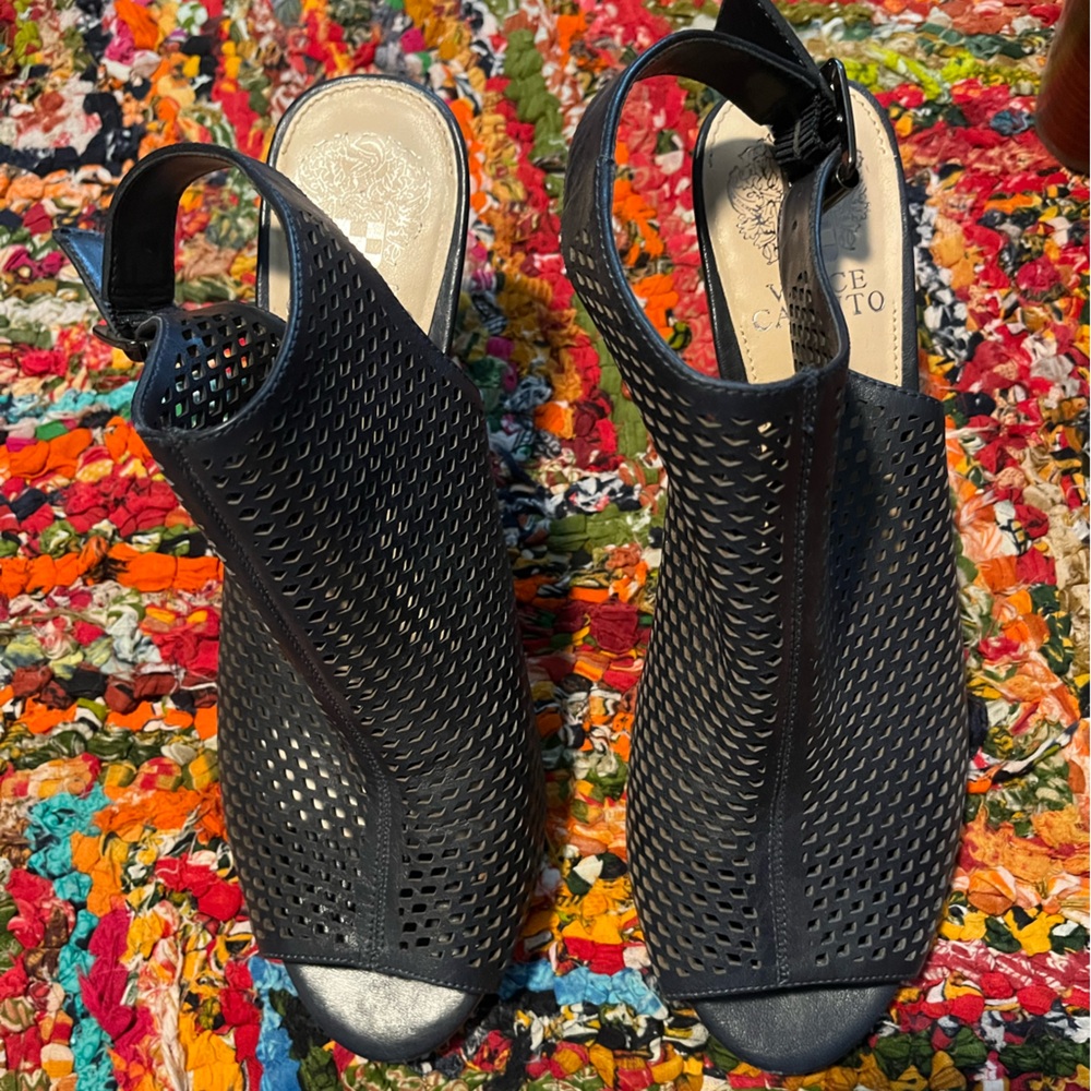Vince Camuto navy leather heels, size 8.5